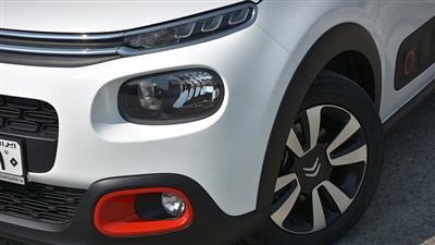 طراحی فانتزی چراغ های جلو در سیتروئن C3